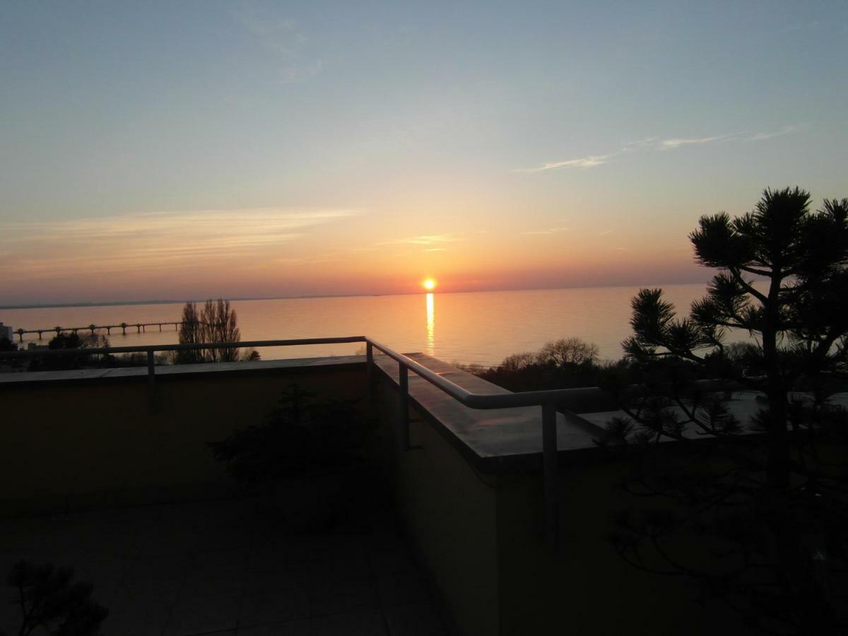 Wolin-Travel Fala Apartamenty Z Widokiem Na Morze Misdroy Exterior foto